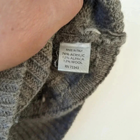 Stambecco Italian Embroidered Sweater - Medium - Picture 2 of 4